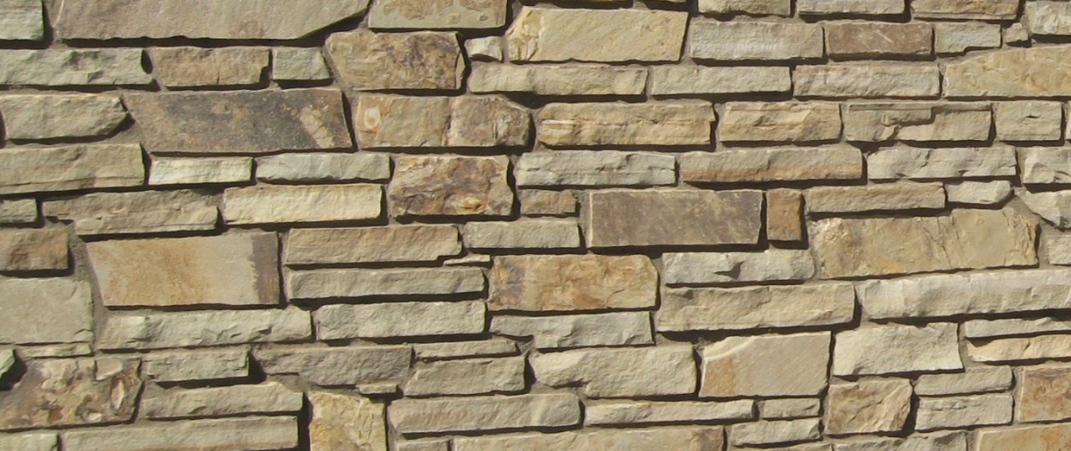 Lusco Brick & Stone - Donaho: Ozark Brown Boral: Aztec Blend